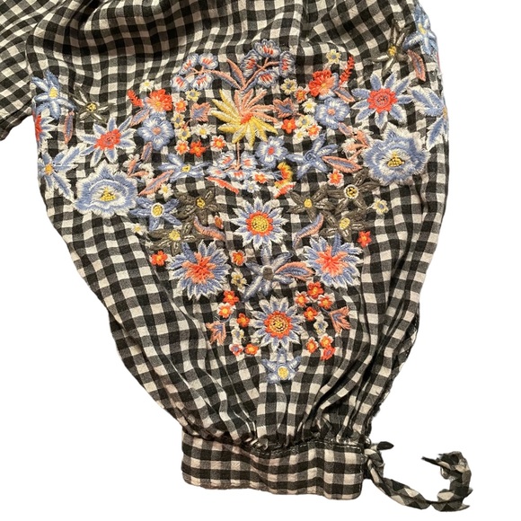 Caslon Nordstroms Beautiful Gingham Blouse Embroidered Floral Puff Tie Sleeves - Picture 4 of 5